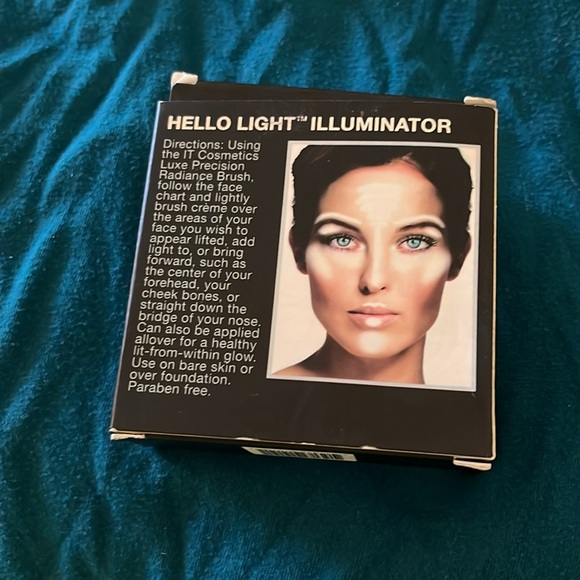 it Cosmetics HELLO LIGHT Illuminator. - Picture 2 of 4